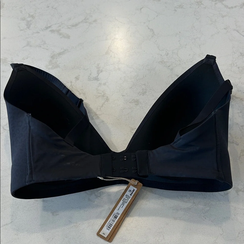 SKIMS Wireless Form Lightly Lined T-Shirt Demi Bra in Onyx Leopard Micro Print - Picture 4 of 13